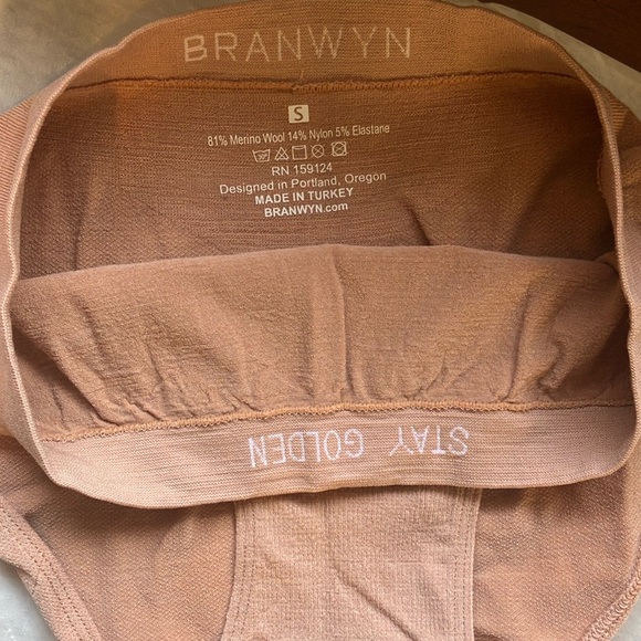 New in Bag Branwyn Essential Hipster Underwear size Small in Warm Nude - Picture 2 of 3